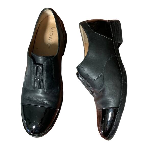 Vionic Jayla Leather Slip On Loafer Oxford Flats US 7.5 - Picture 1 of 10